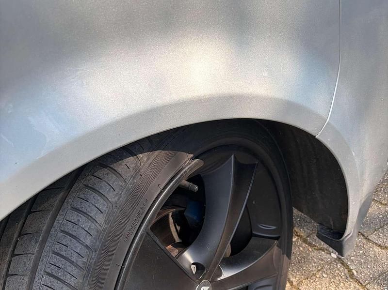 Gebraucht VW T5 140 PS (102 kW) 2010 Silber Van