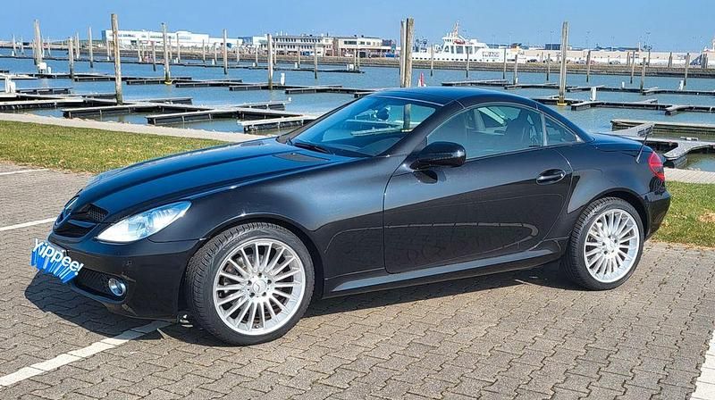 Gebraucht Mercedes SLK200 184 PS (135 kW) 2010 Schwarz Cabrio