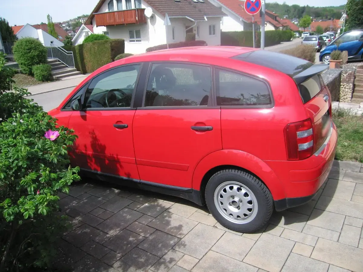 Occasion Audi A2 61 ch (44 kW) 2004 Rouge Citadine