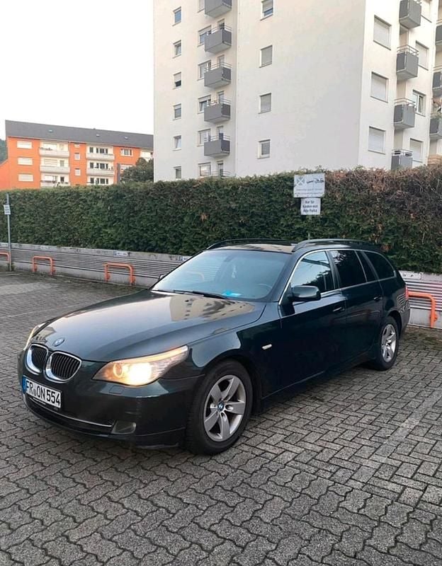 Schwarz Gebraucht 2008 BMW 525 Kombi | 3.800 € (Guter Preis) - Bild 1/4