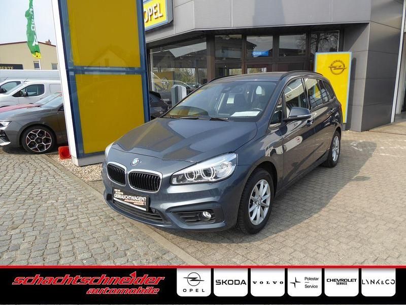 Grau Gebraucht 2015 BMW 218 Gran Tourer Advantage Van / Kleinbus | 11.890 € (Fairer Preis) - Bild 1/4