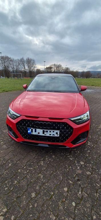 Gebraucht Audi A1 S-Line 150 PS (110 kW) 2024 Rot Limousine