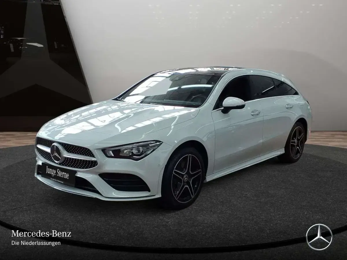 Gebraucht Mercedes CLA250e AMG 160 PS (117 kW) 2022 Weiß Coupé
