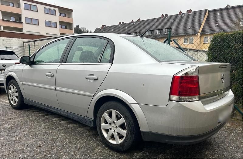 Gebraucht Opel Vectra 122 PS (89 kW) 2004 Grau Limousine