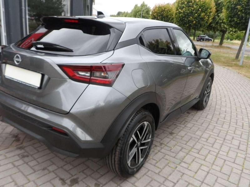 Gebraucht Nissan Juke N-Connecta 117 PS (86 kW) 2025 Grau SUV