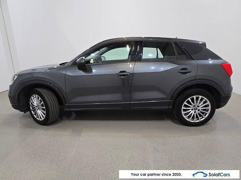 Gebraucht Audi Q2 116 PS (85 kW) 2017 Grau SUV