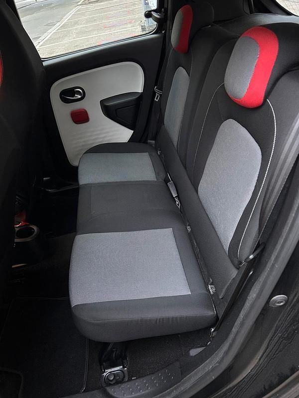 Gebraucht Renault Twingo 71 PS (52 kW) 2015 Schwarz Kleinwagen