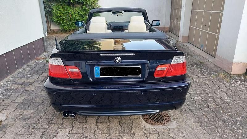 Gebraucht BMW 330 Shadowline 231 PS (169 kW) 2004 Schwarz Cabrio