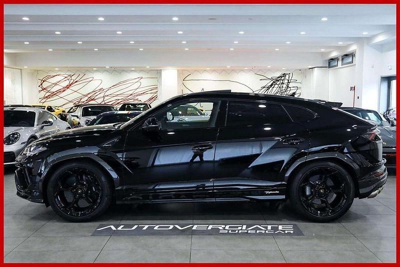 Gebraucht Lamborghini Urus 666 PS (489 kW) 2023 Schwarz SUV