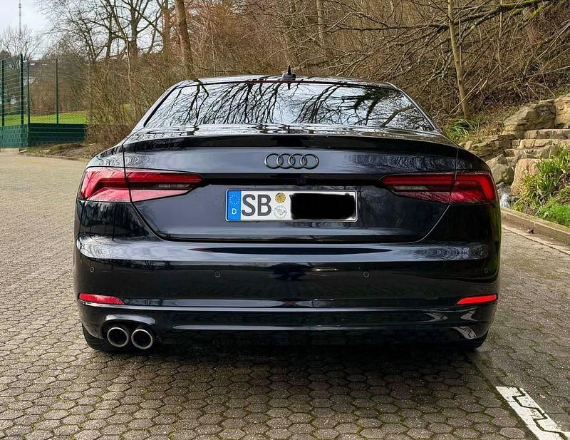 Gebraucht Audi A5 Ambiente 190 PS (139 kW) 2018 Schwarz Coupé