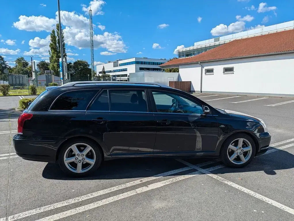 Gebraucht Toyota Avensis 177 PS (130 kW) 2008 Schwarz Kombi