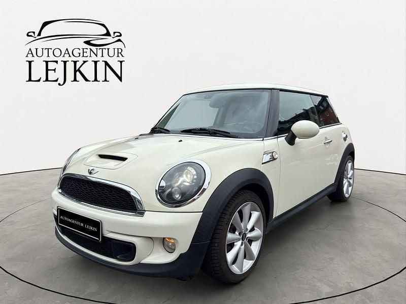 Weiß Gebraucht 2011 Mini Cooper S Kleinwagen | 7.990 € (Guter Preis) - Bild 1/4