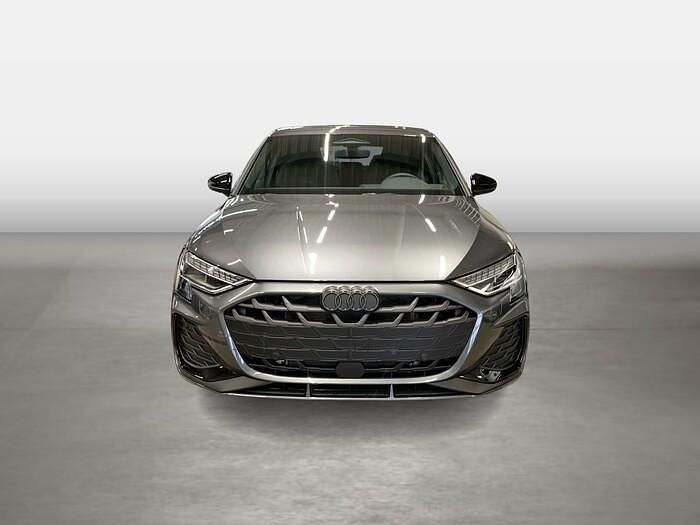 Gebraucht Audi A3 S-Line 204 PS (150 kW) 2025 Daytonagrau perleffekt Limousine