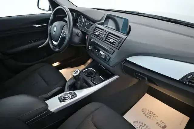 Używany BMW 120 Advantage 184 KM (135 kW) 2015 Czarny Hatchback