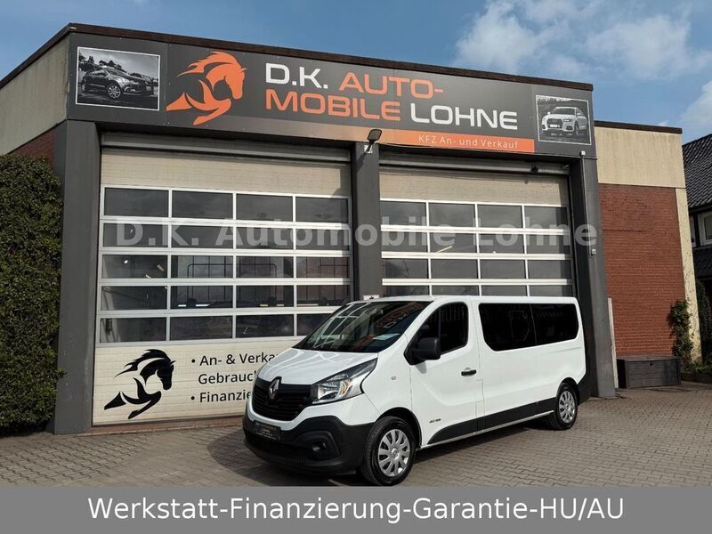 Weiß Gebraucht 2015 Renault Trafic Expression Van | 17.990 € (Etwas zu teuer) - Bild 1/4