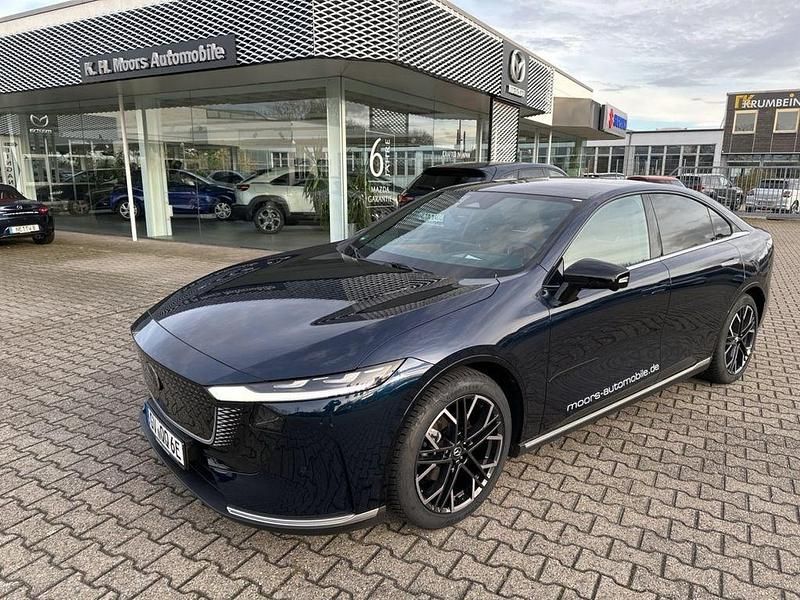 Blau Neu 2025 Mazda 6e Takumi-Line Limousine | 38.880 € (Guter Preis) - Bild 1/4