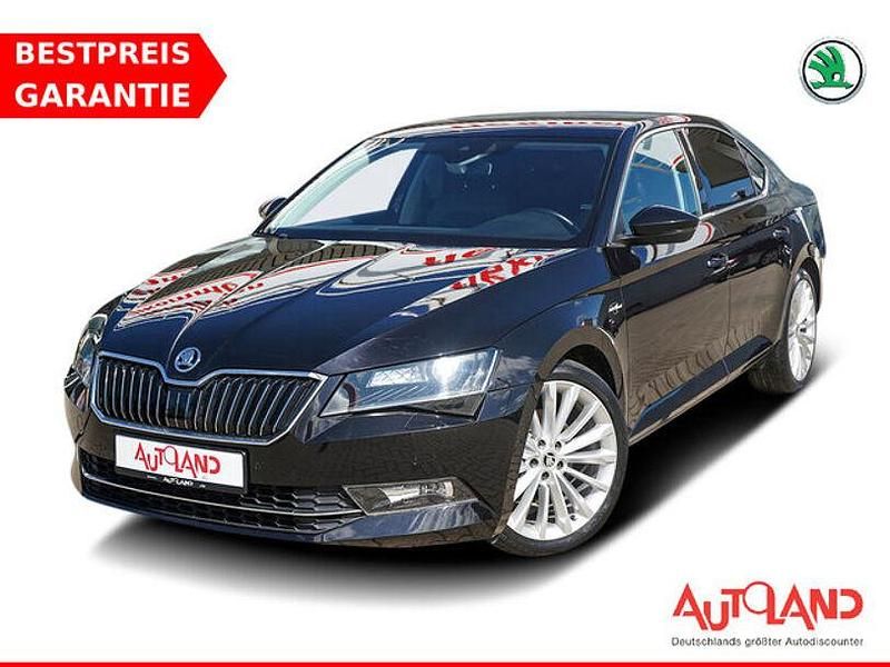 Schwarz Gebraucht 2015 Skoda Superb LAURIN & KLEMENT Limousine | 19.990 € (Fairer Preis) - Bild 1/4