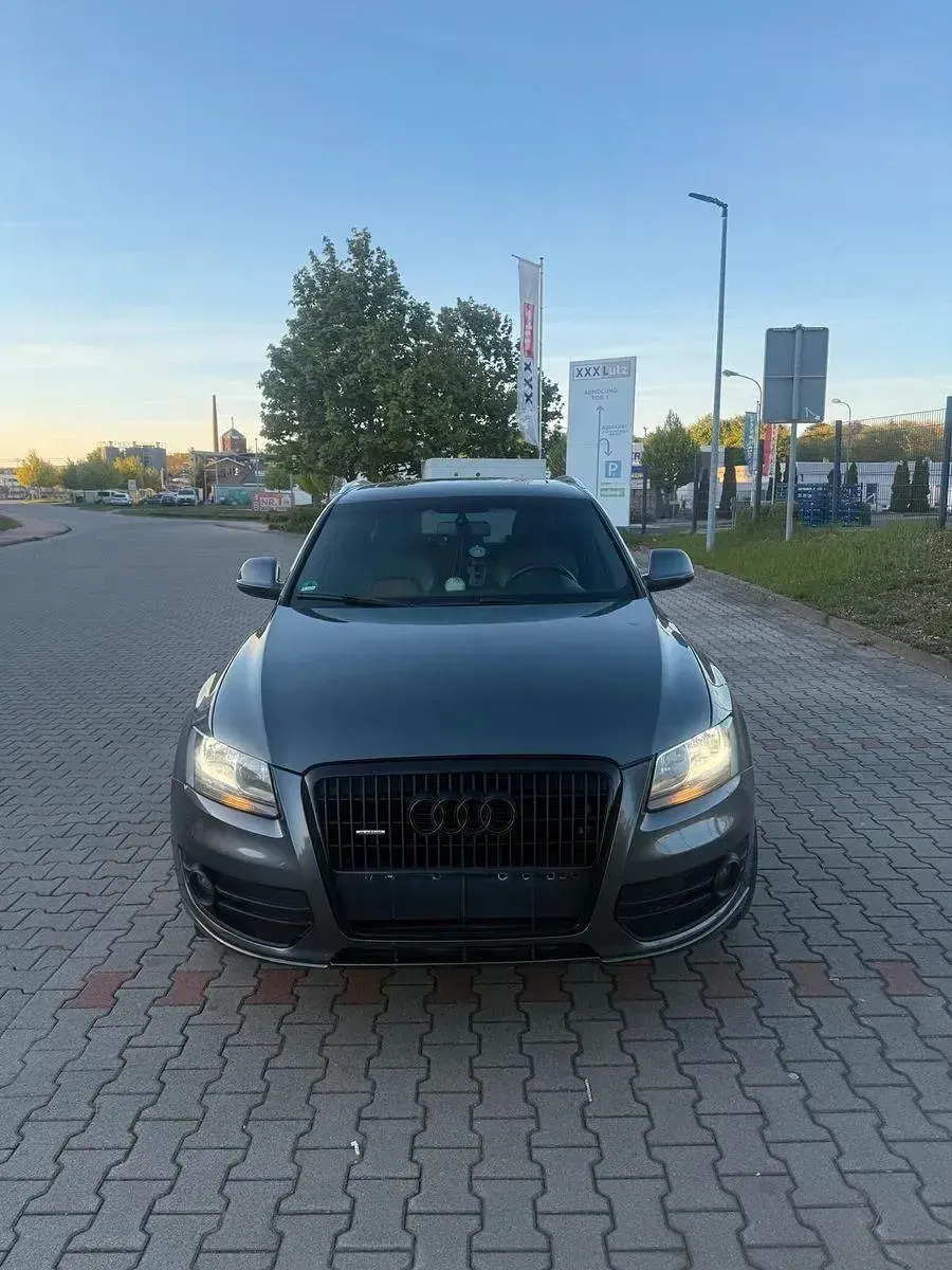 Gebraucht Audi Q5 239 PS (175 kW) 2010 Grau SUV