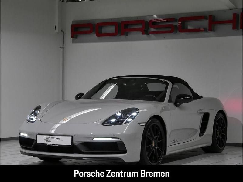 Grau Gebraucht 2021 Porsche Boxster GTS Cabrio | 88.890 € (Fairer Preis) - Bild 1/4