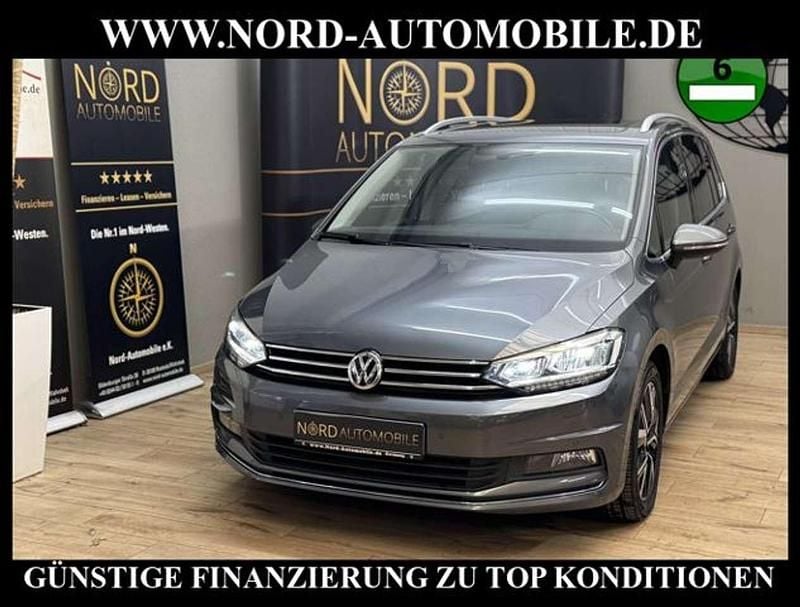 Gebraucht VW Touran Highline 150 PS (110 kW) 2019 Grau Van / Kleinbus