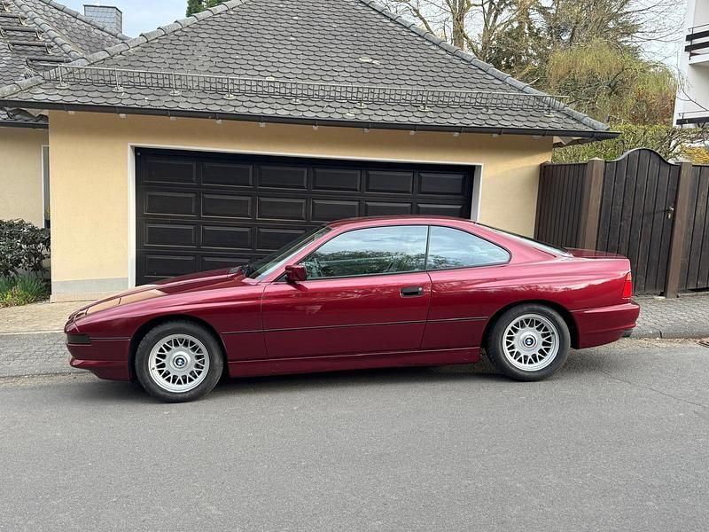 Gebraucht BMW 850 326 PS (239 kW) 1992 Rot Coupé