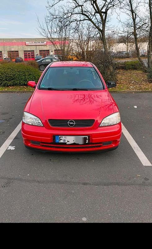 Gebraucht Opel Astra 101 PS (74 kW) 2001 Rot Kleinwagen
