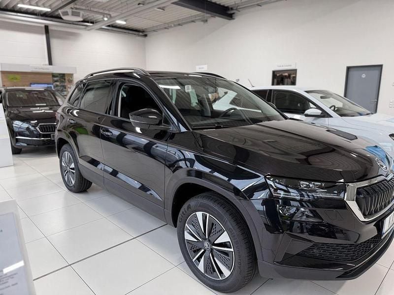 Gebraucht Skoda Karoq Tour 150 PS (110 kW) 2025 Schwarz SUV