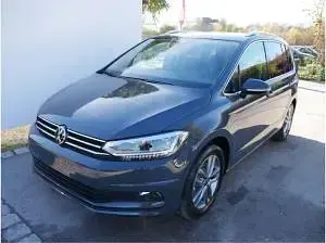 Neu VW Touran 150 PS (110 kW) 2026 Grau (delfingrau metallic) Van / Kleinbus