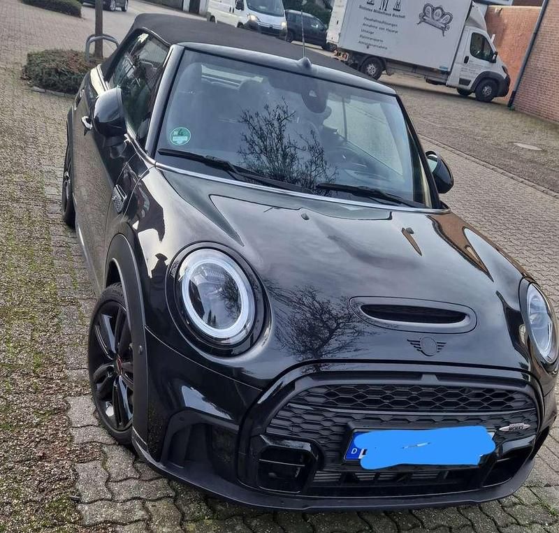 Schwarz Gebraucht 2023 Mini John Cooper Works Cabriolet Cabrio | 31.990 € (Fairer Preis) - Bild 1/4