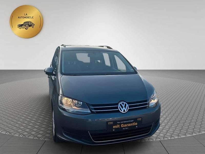 Gebraucht VW Sharan Comfortline 140 PS (102 kW) 2012 Grau Van / Kleinbus