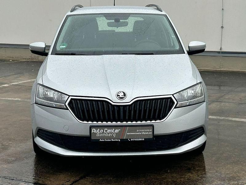 Gebraucht Skoda Fabia Active 95 PS (69 kW) 2022 Silber Kleinwagen