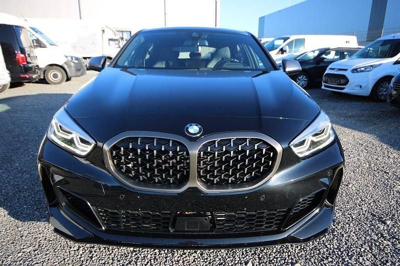 Gebraucht BMW M135 Performance 306 PS (225 kW) 2019 Schwarz Kleinwagen