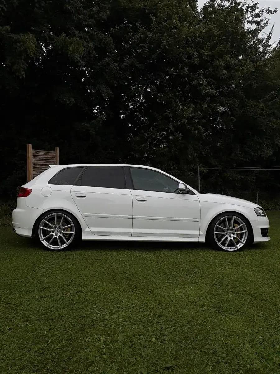 Gebraucht Audi S3 Sportback 265 PS (194 kW) 2009 Weiß Kleinwagen