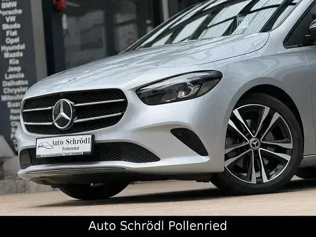 Gebraucht Mercedes B220 Progressive 190 PS (139 kW) 2019 Silber Kleinwagen