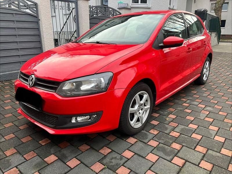 Rot Gebraucht 2013 VW Polo Match Kleinwagen | 6.900 € (Guter Preis) - Bild 1/4