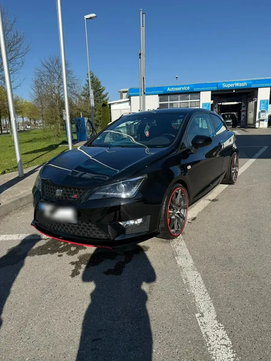 Second-hand Cupra Ibiza 180 CP (132 kW) 2014 Negru Hatchback