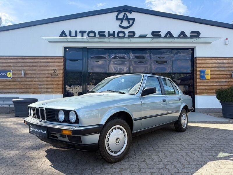 Gebraucht BMW 316 90 PS (66 kW) 1984 Blau Limousine
