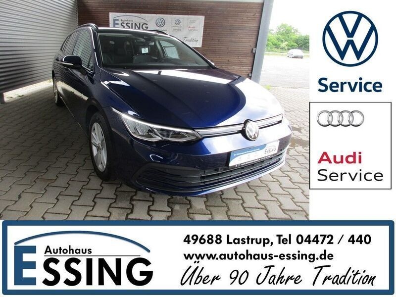 Blau Gebraucht 2022 VW Golf VIII Life Kombi | 20.490 € (Fairer Preis) - Bild 1/4