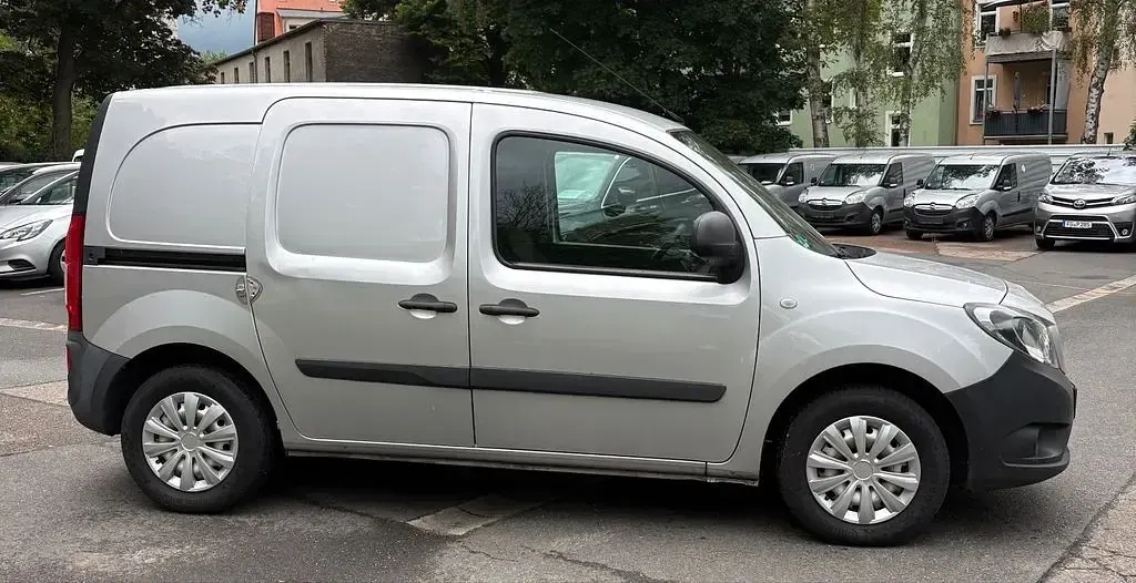 Gebraucht Mercedes Citan 109 90 PS (66 kW) 2018 Silber Van / Kleinbus