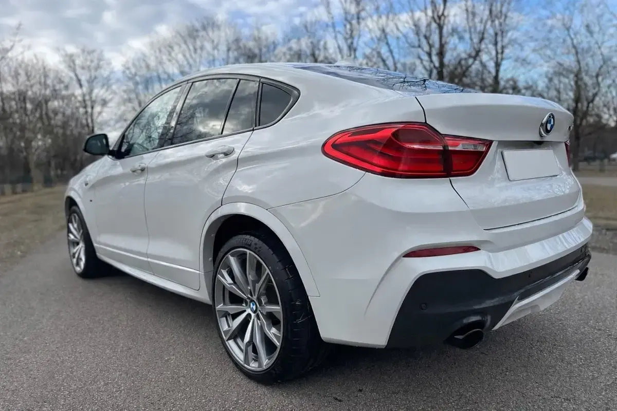 Gebraucht BMW X4 M Performance 360 PS (264 kW) 2017 Weiß SUV