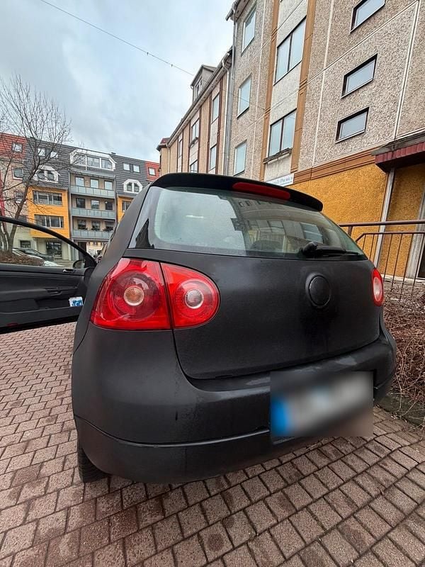 Gebraucht VW Golf V 105 PS (77 kW) 2006 Schwarz Kleinwagen