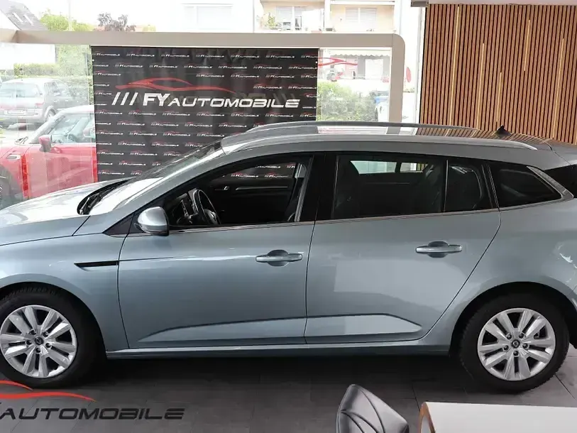Gebraucht Renault Mégane II Business 140 PS (102 kW) 2021 Grau Limousine