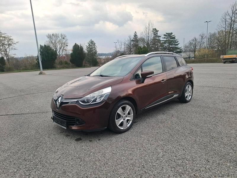 Gebraucht Renault Clio GrandTour Dynamique 120 PS (88 kW) 2015 Braun Kombi