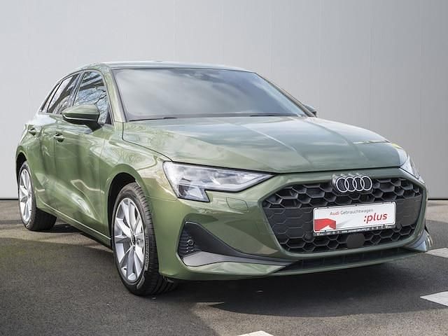 Gebraucht Audi A3 Ambiente 150 PS (110 kW) 2025 Distriktgrün metallic