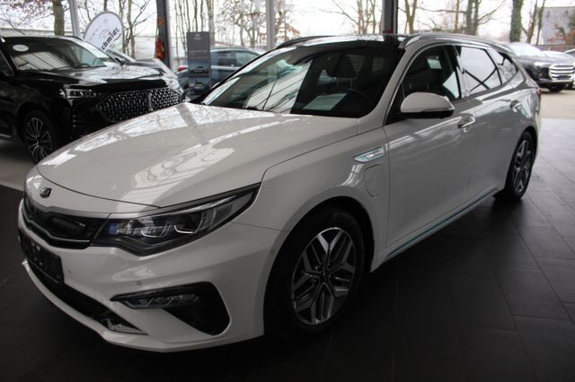 Weiß Gebraucht 2019 Kia Optima Hybrid Spirit Limousine | 20.990 € (Teuer) - Bild 1/4