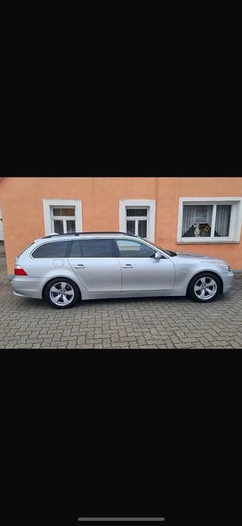 Silber Gebraucht 2006 BMW 523 Kombi | 2.400 € (Guter Preis) - Bild 1/2