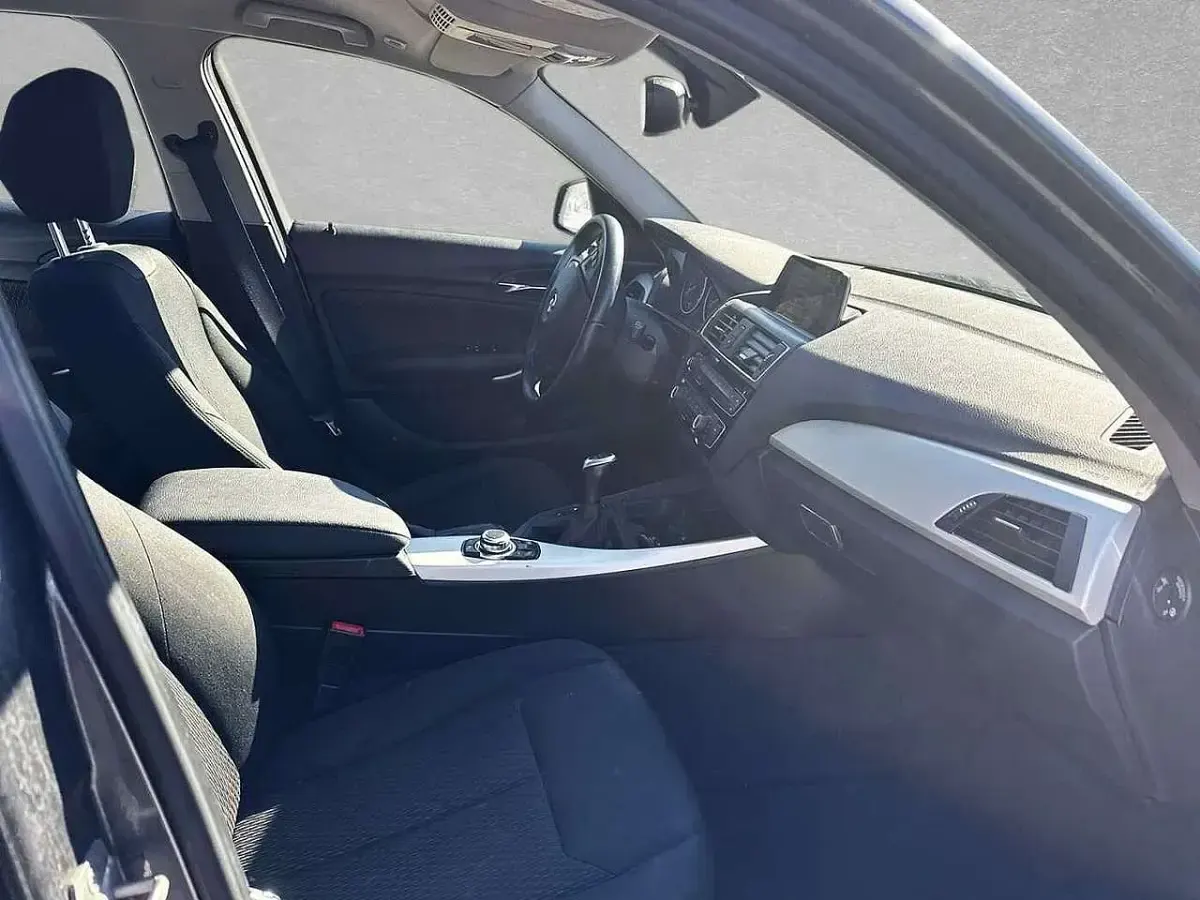 Gebraucht BMW 116 Advantage 140 PS (102 kW) 2017 Mineralgrau metallic Kleinwagen