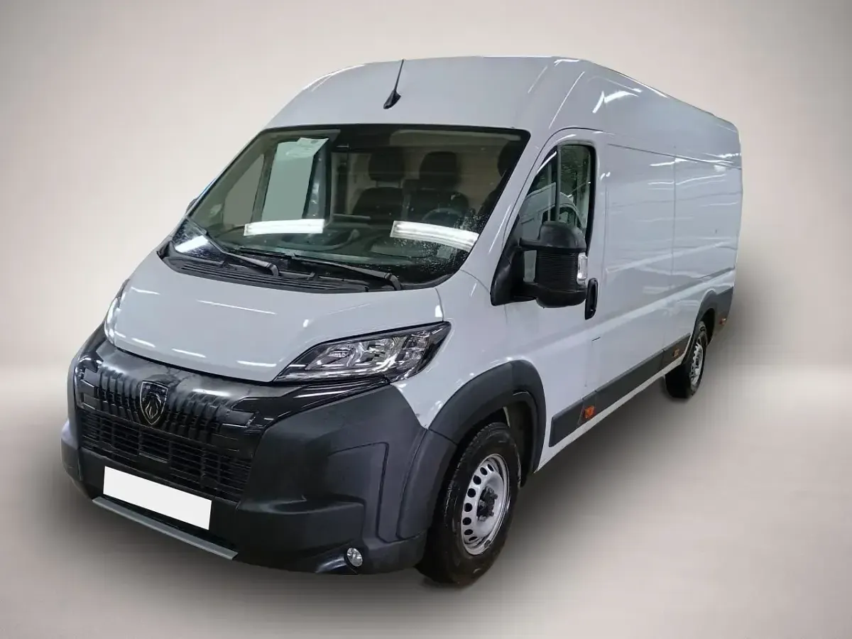 Gebraucht Peugeot Boxer 140 PS (102 kW) 2025 Van