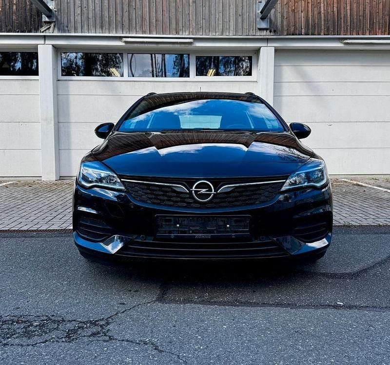Second-hand Opel Astra 122 CP (89 kW) 2020 Negru Break