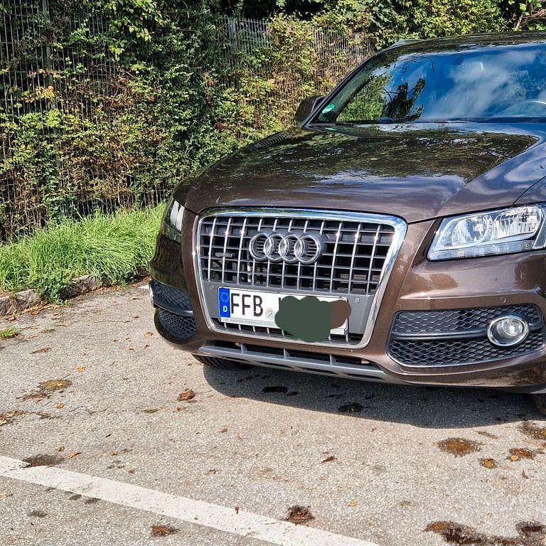 Braun Gebraucht 2010 Audi Q5 Comfort SUV | 11.500 € (Fairer Preis) - Bild 1/4